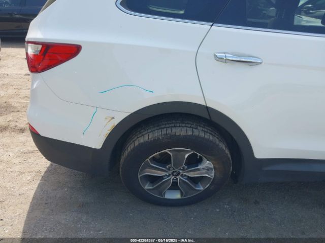 KM8SMDHF2GU161459 Hyundai Santa Fe Se