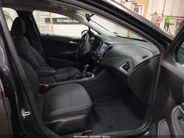 1G1BE5SM4H7153046 Chevrolet Cruze Lt Auto