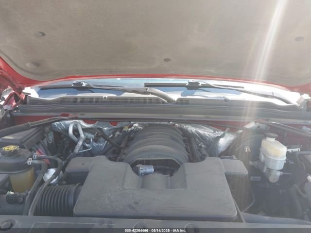 1GNSKBKC8FR588067 Chevrolet Tahoe Lt