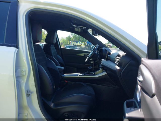 2023 DODGE HORNET ZACNDFBN5P3A03901 Photo 4