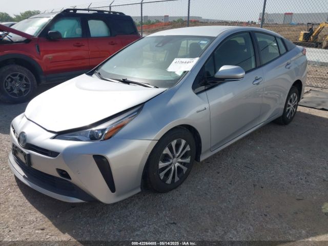 JTDKARFU5K3073984 Toyota Prius Le