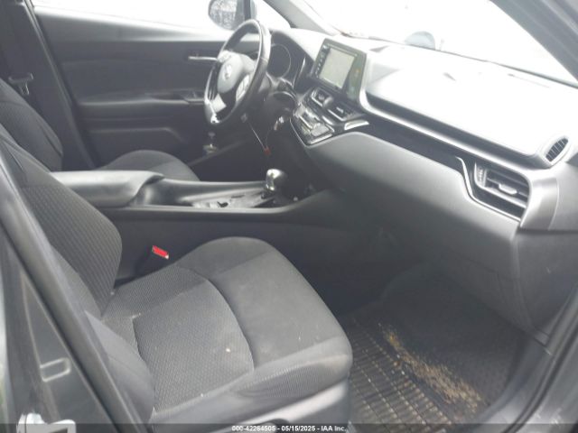 NMTKHMBX7JR042732 Toyota C-HR XLE