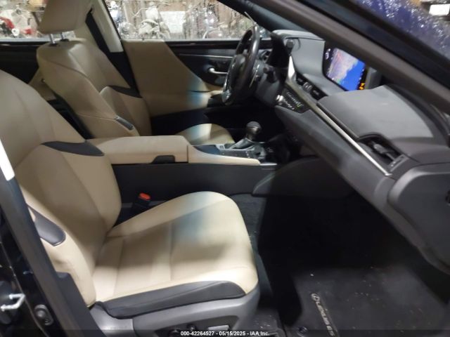 58ADZ1B1XMU087881 Lexus ES 350