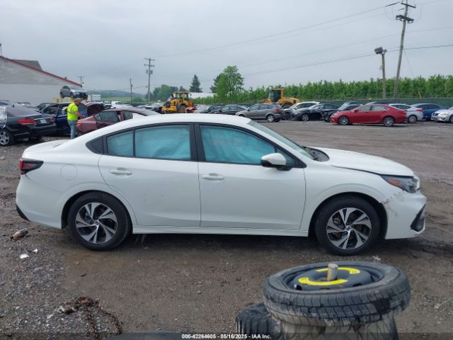 4S3BWAD65R3029128 Subaru Legacy Premium