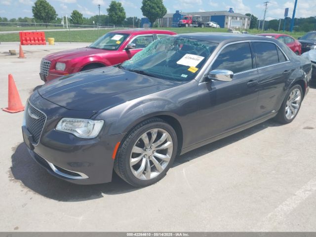 2019 CHRYSLER 300 2C3CCAAG8KH663924 Photo 1