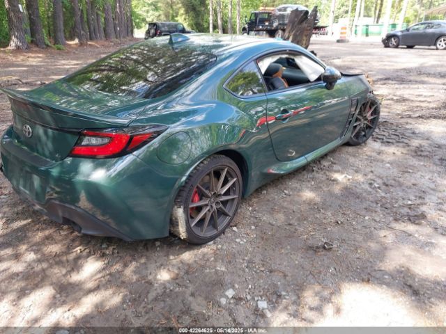 2025 TOYOTA GR86 JF1ZNBM19S9750685 Photo 3