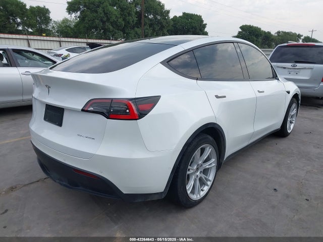 2021 TESLA MODEL Y 5YJYGDEE8MF069679 Photo 3