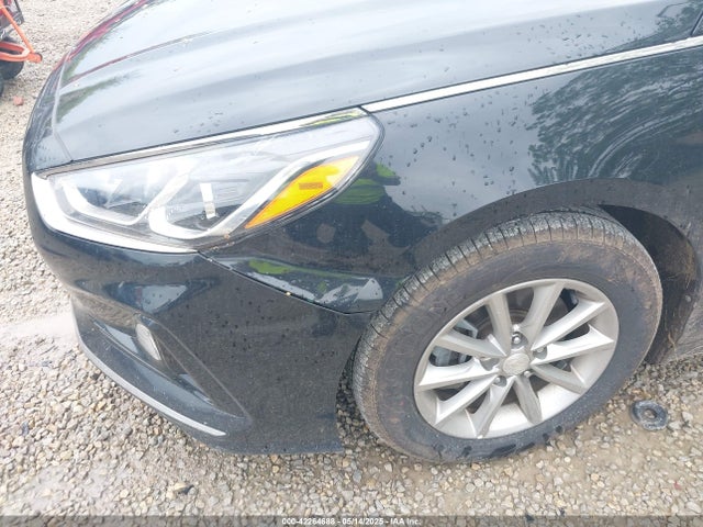 5NPE24AF1JH728179 Hyundai SONATA SE