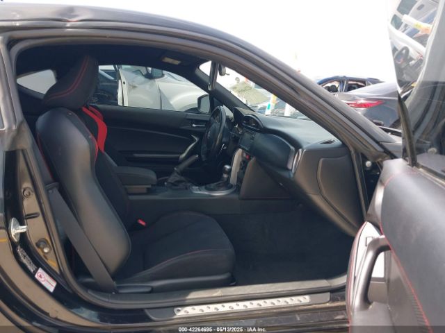 JF1ZNAA10E8703778 Scion FR-S