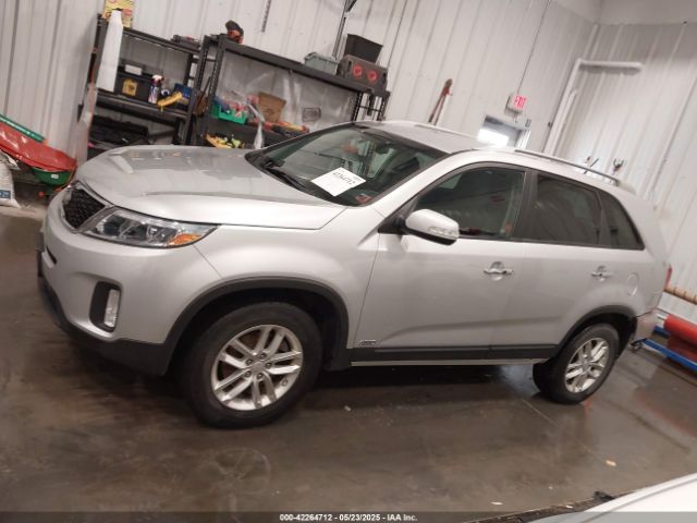 5XYKTCA63EG524362 KIA SORENTO LX