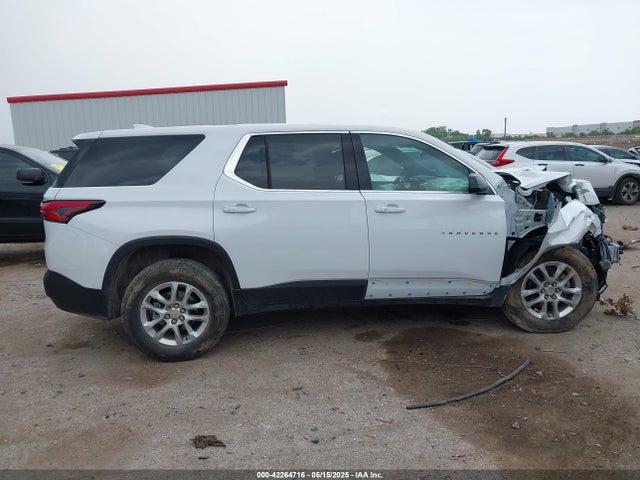 1GNESTKW4RJ139968 Chevrolet lfy