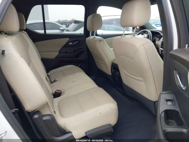 1GNESTKW4RJ139968 Chevrolet lfy
