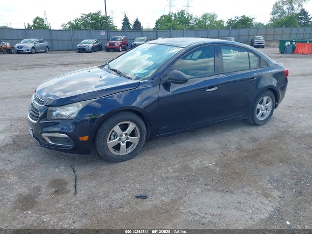 1G1PA5SH7F7151003 Chevrolet Cruze Ls Auto