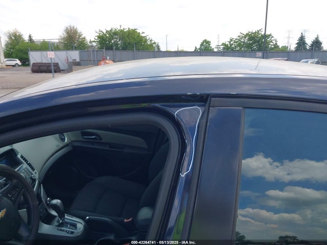 1G1PA5SH7F7151003 Chevrolet Cruze Ls Auto