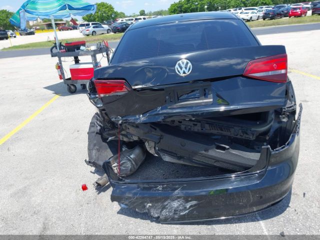 3VW2B7AJ0HM334361 Volkswagen Jetta 1.4t S