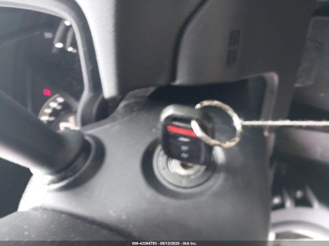 2HKRW6H32JH200793 Honda CR-V LX