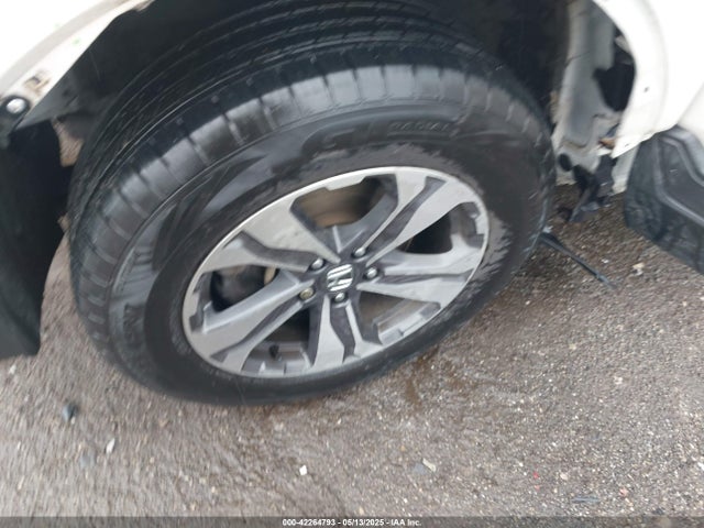 2HKRW6H32JH200793 Honda CR-V LX
