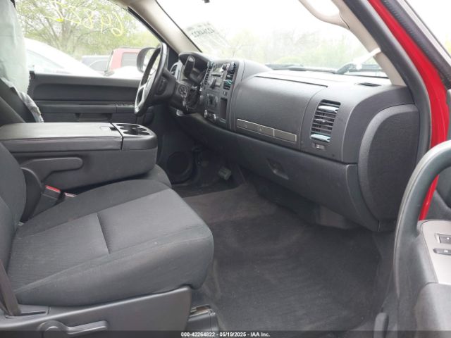 2011 CHEVROLET SILVERADO 1500 3GCPKSE35BG355736 Photo 4