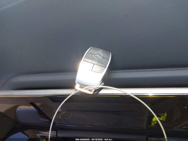 W1N4N4GB6NJ317650 Mercedes-Benz m260
