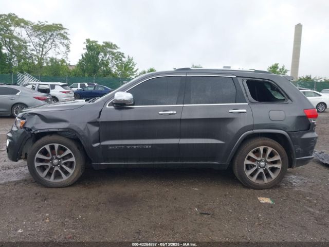 1C4RJFCG3JC214710 Jeep Grand Cherokee Overland 4x4