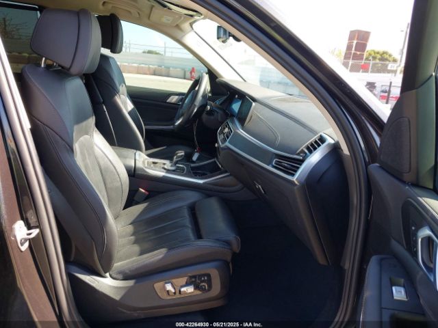5UXCW2C05N9L92333 BMW X7 Xdrive40i