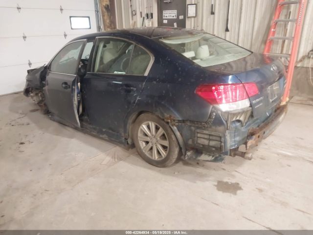 2010 SUBARU LEGACY 4S3BMBC63A3241883 Photo 2