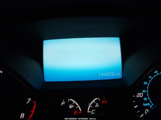 1FMCU9GX9FUA72658 Ford ESCAPE SE