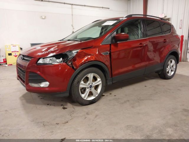 1FMCU9GX9FUA72658 Ford ESCAPE SE