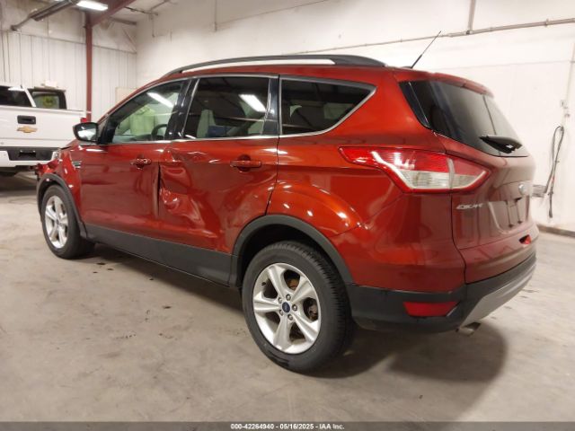 1FMCU9GX9FUA72658 Ford ESCAPE SE