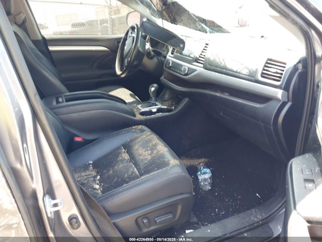 5TDKZRFH1KS563414 Toyota 2gr-fks