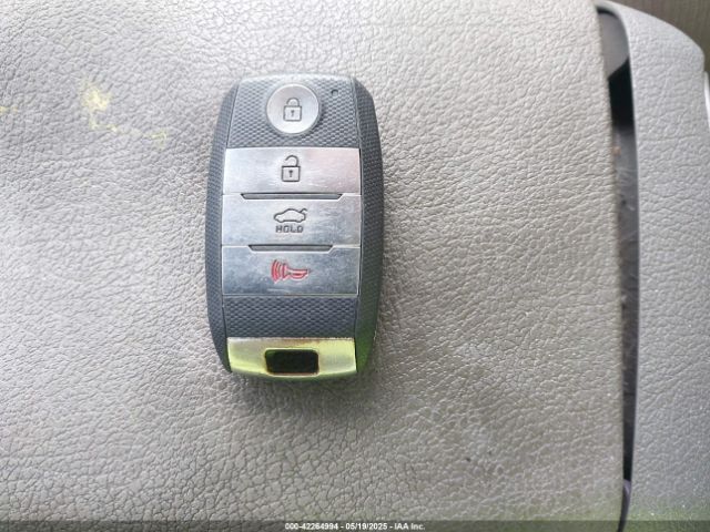 5XXGU4L39HG158301 KIA OPTIMA EX