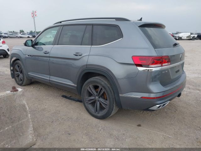 2021 VOLKSWAGEN ATLAS 1V2NR2CA4MC529207 Photo 2