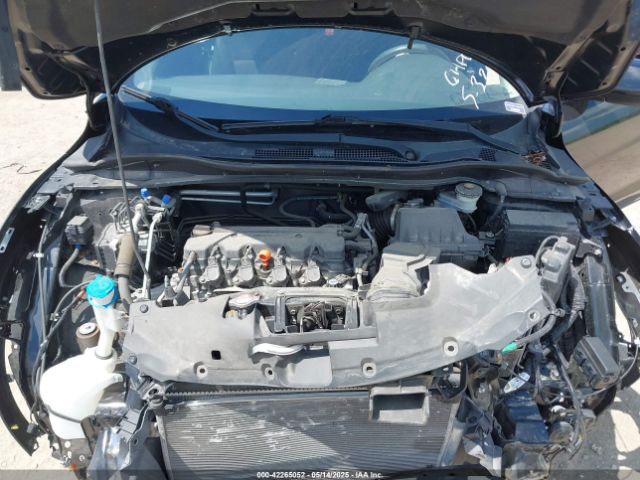 3CZRU6H30JG721522 Honda HR-V LX