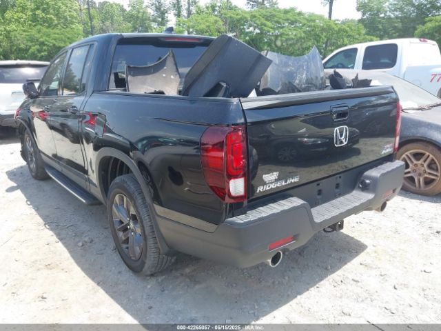 2021 HONDA RIDGELINE 5FPYK3F15MB026171 Photo 2
