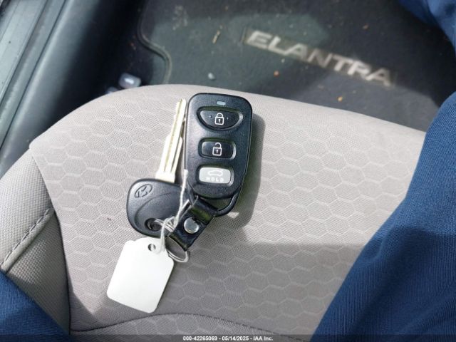5NPD74LF2LH510135 Hyundai ELANTRA SE