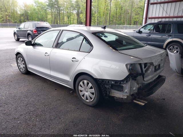 3VW267AJ3GM333787 Volkswagen Jetta 1.4t S