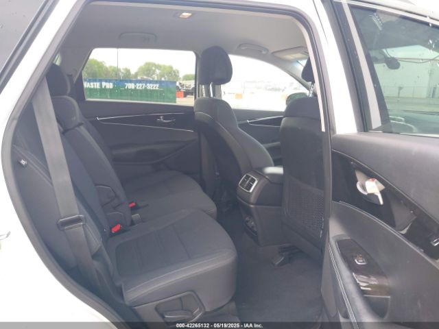 5XYPGDA57HG197895 KIA Sorento 3.3l Lx
