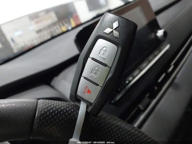 2022 MITSUBISHI OUTLANDER JA4J4TA89NZ033459 Photo 10