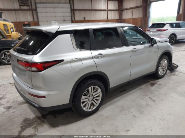2022 MITSUBISHI OUTLANDER JA4J4TA89NZ033459 Photo 3