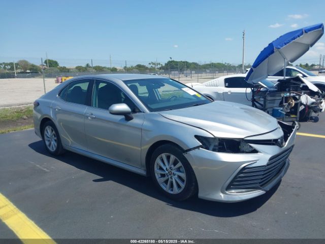 2022 TOYOTA CAMRY 4T1C11AK4NU044000