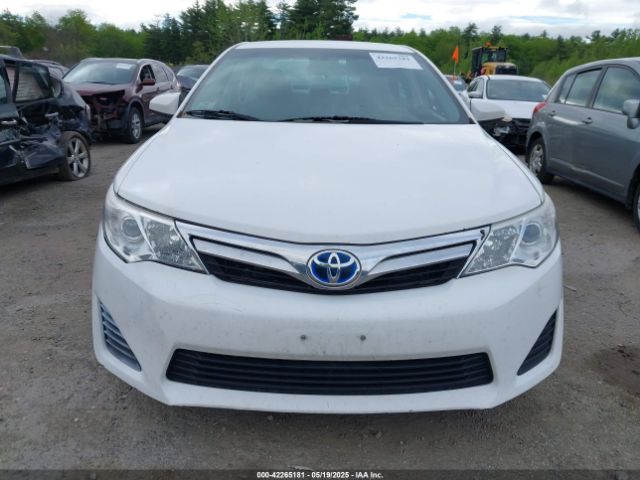 4T1BD1FK1EU116749 Toyota Camry Hybrid Le