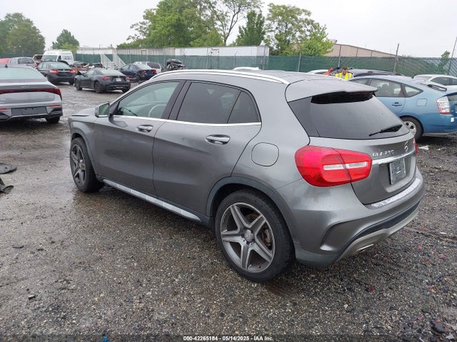 WDCTG4GBXFJ120523 Mercedes-Benz GLA-Class