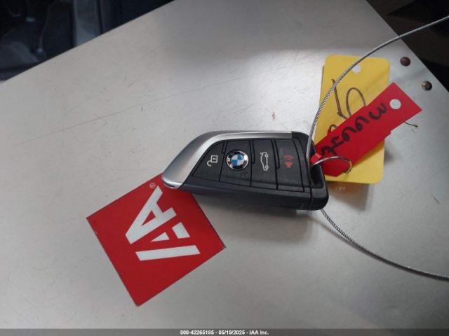 WBXJG7C0XN5U57142 BMW X1 Sdrive28i