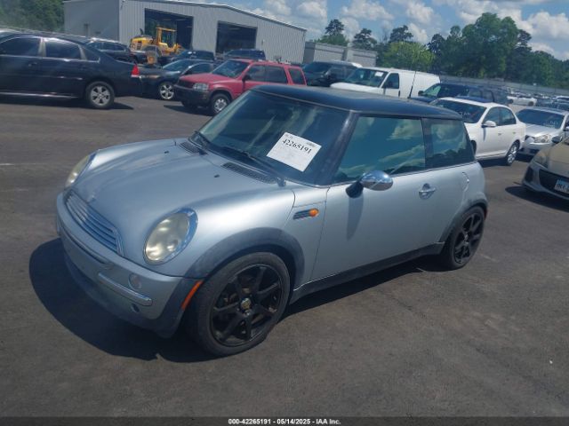 2002 MINI COOPER WMWRC33462TC34269 Photo 1