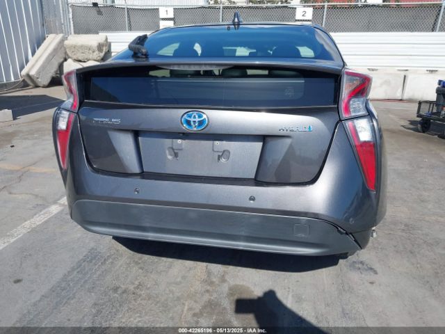 JTDKARFU4H3036689 Toyota Prius Four