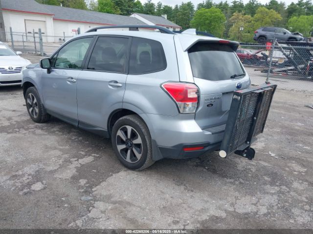 JF2SJAGC7HH561242 Subaru Forester 2.5i Premium