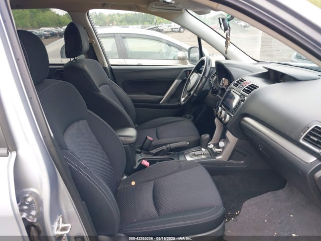 JF2SJAGC7HH561242 Subaru Forester 2.5i Premium