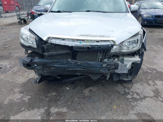 JF2SJAGC7HH561242 Subaru Forester 2.5i Premium