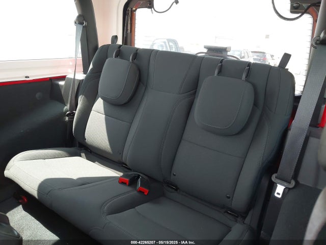 1C4GJXAG3NW195967 Jeep Wrangler
