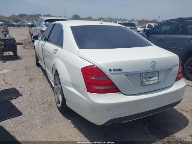 2010 MERCEDES-BENZ S 550 WDDNG7BB9AA293536 Photo 2